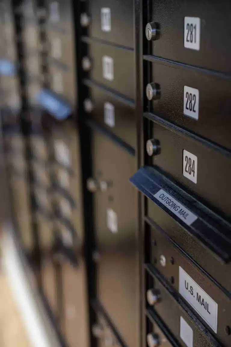 Mail Center